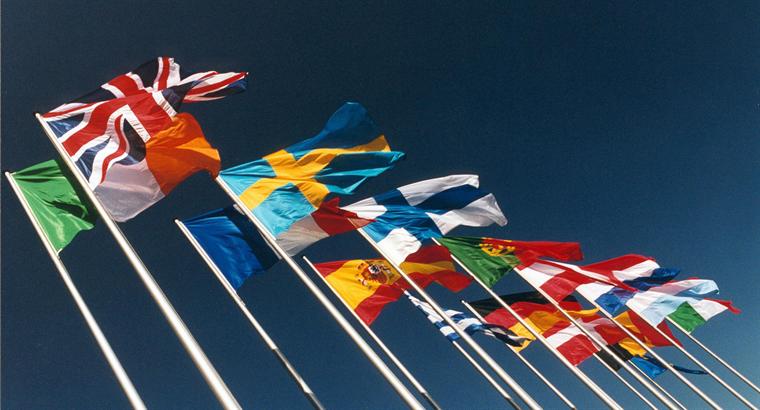 bandiere-europee-bella.jpg